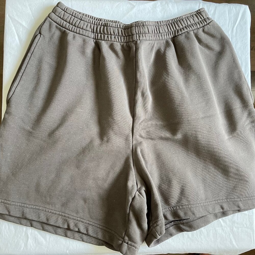 SKIMS - LIGHT FRENCH TERRY LOUNGE SHORT | GREY CHALK  / Size M